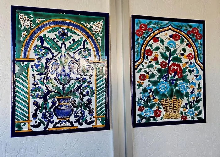 Logis Des Palmiers Yourhosthelper *